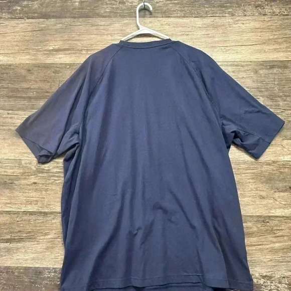 Duluth Trading Co Men's Navy Blue Shirt - Picture 2 of 3